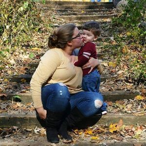 Meet your Posher, Carissa